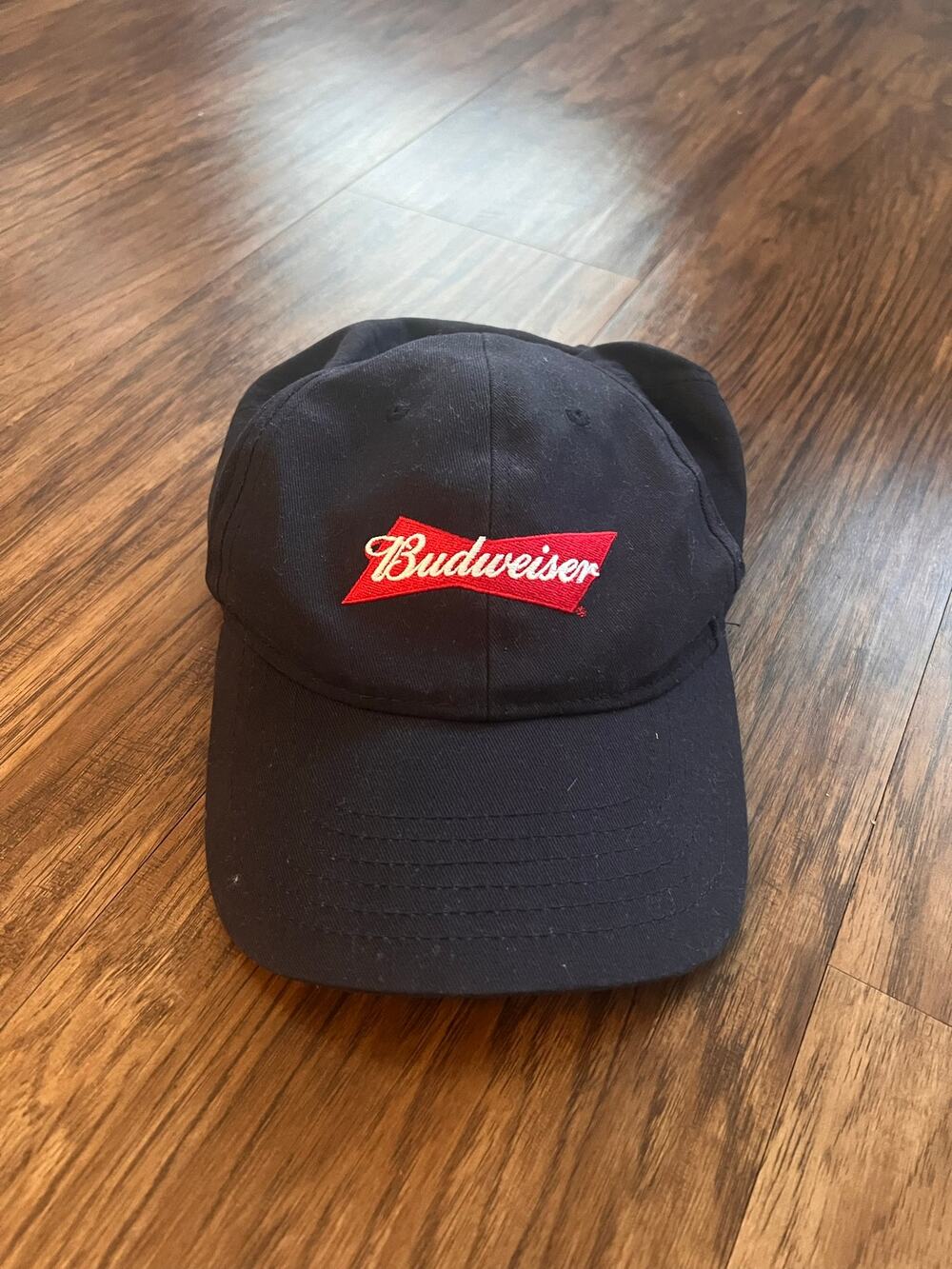 Budweiser Black Cap Red White Embroidered Logo Snapback Hat